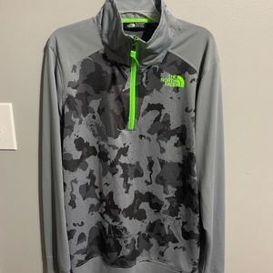 North Face 1/2 zip